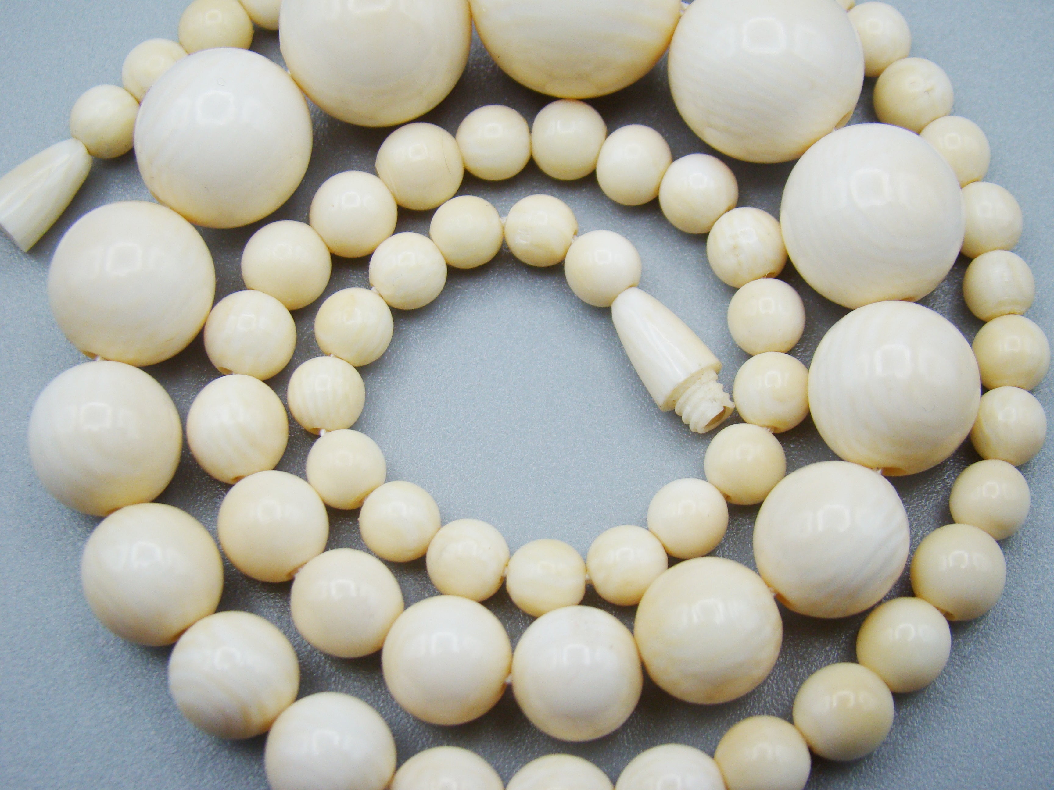 Antique Natural Elephant Ivory Necklace - Kingdom of Antique Arts