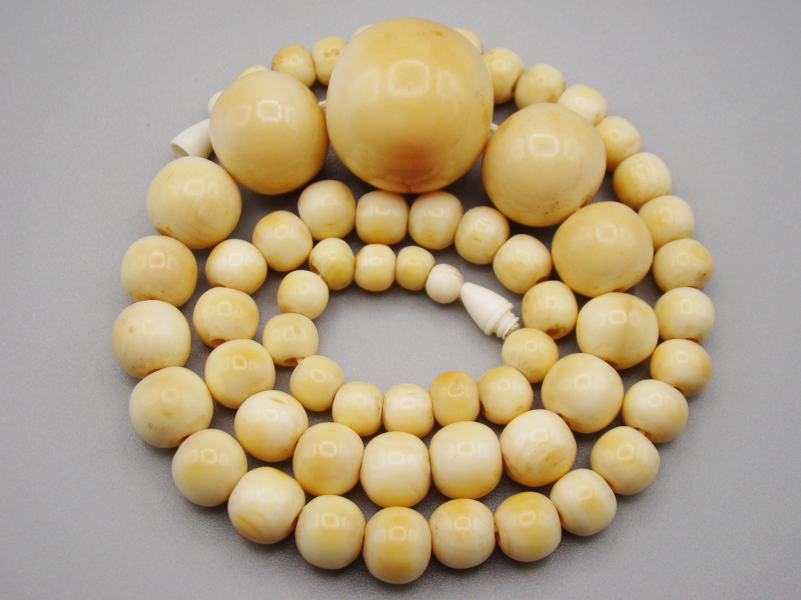 Antique Ivory, Natural Ivory, Ivory Necklace, Mediterranean Ivory, handcarved Ivory, Asien Ivory, Elephant Ivory, Ivory Chain
