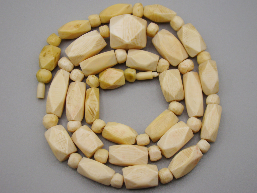 Antique Ivory, Natural Ivory, Ivory Necklace, Mediterranean Ivory, handcarved Ivory, Asien Ivory, Elephant Ivory, Ivory Chain