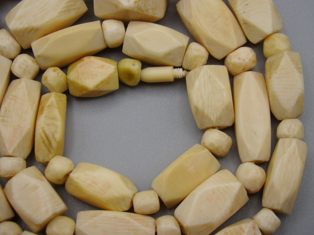Antique Ivory, Natural Ivory, Ivory Necklace, Mediterranean Ivory, handcarved Ivory, Asien Ivory, Elephant Ivory, Ivory Chain