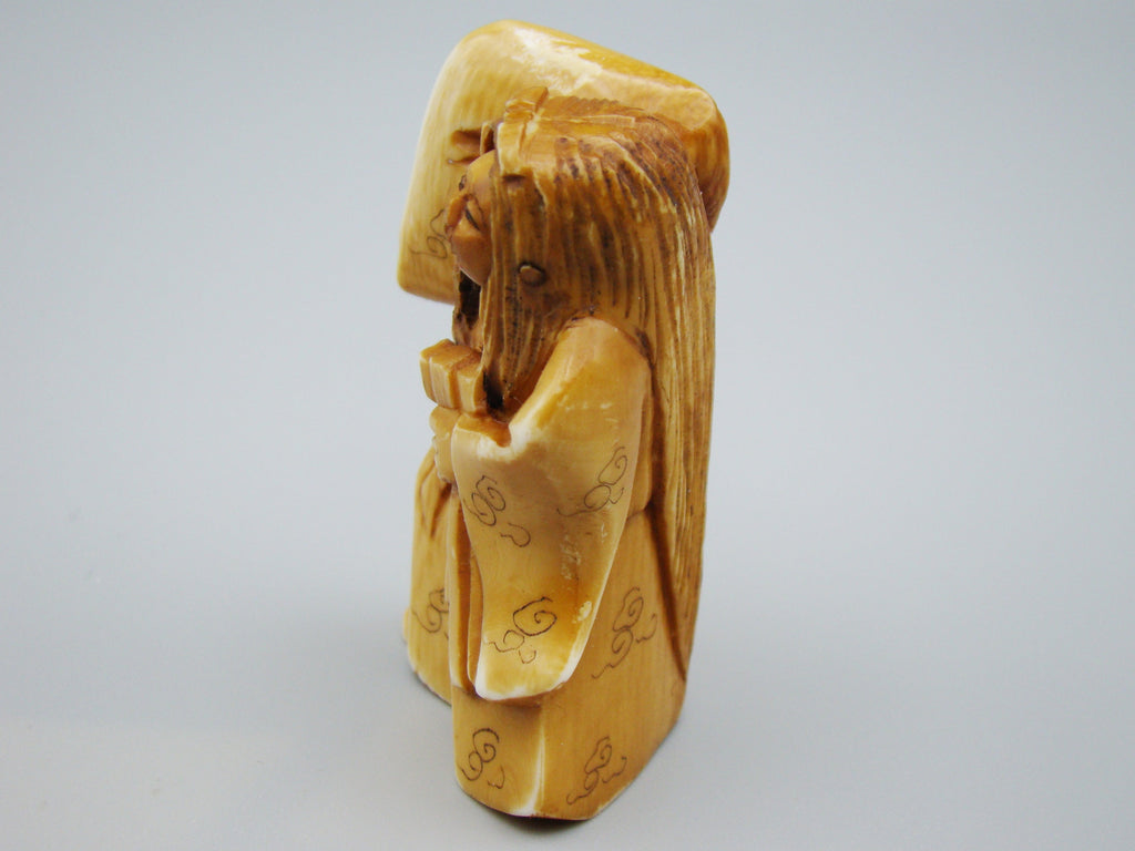 Antique Ivory, Natural Ivory, Ivory Figurine, Mediterranean Ivory, handcarved Ivory, Asien Ivory, Elephant Ivory, Netsuke, Netsuke - Japan, 20th Century