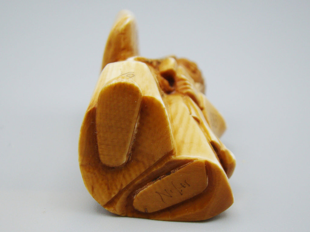 Antique Ivory, Natural Ivory, Ivory Figurine, Mediterranean Ivory, handcarved Ivory, Asien Ivory, Elephant Ivory, Netsuke, Netsuke - Japan, 20th Century