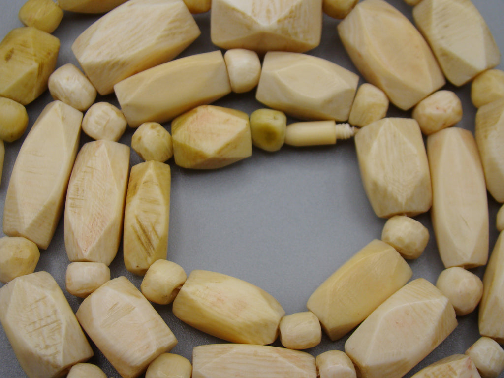 Antique Ivory, Natural Ivory, Ivory Necklace, Mediterranean Ivory, handcarved Ivory, Asien Ivory, Elephant Ivory, Ivory Chain
