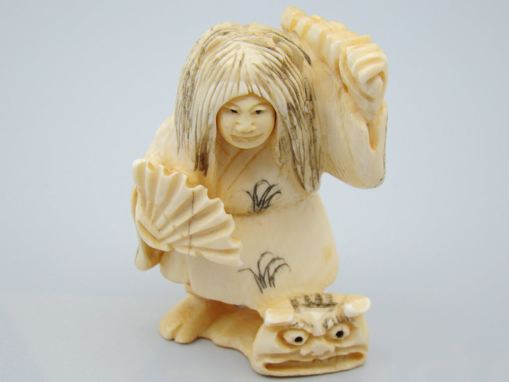 Antique Natural Elephant Ivory Figur - Handcarved - Netsuke Signed - Japan - Kingdom of Antique Arts