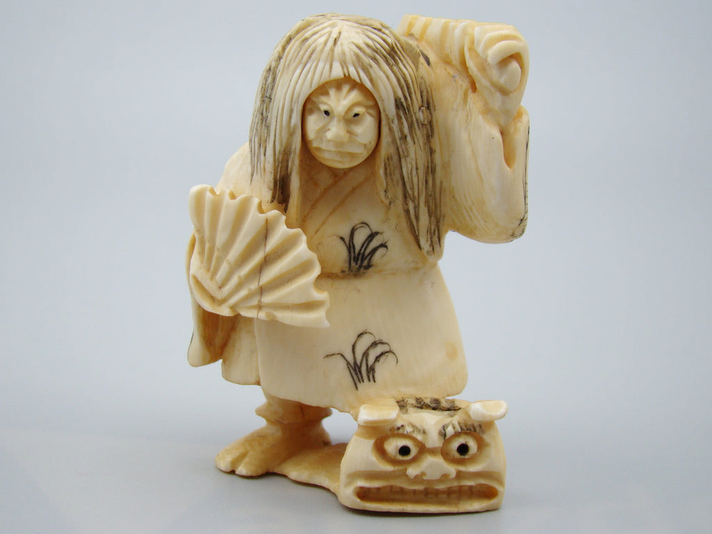 Antique Natural Elephant Ivory Figur - Handcarved - Netsuke Signed - Japan - Kingdom of Antique Arts