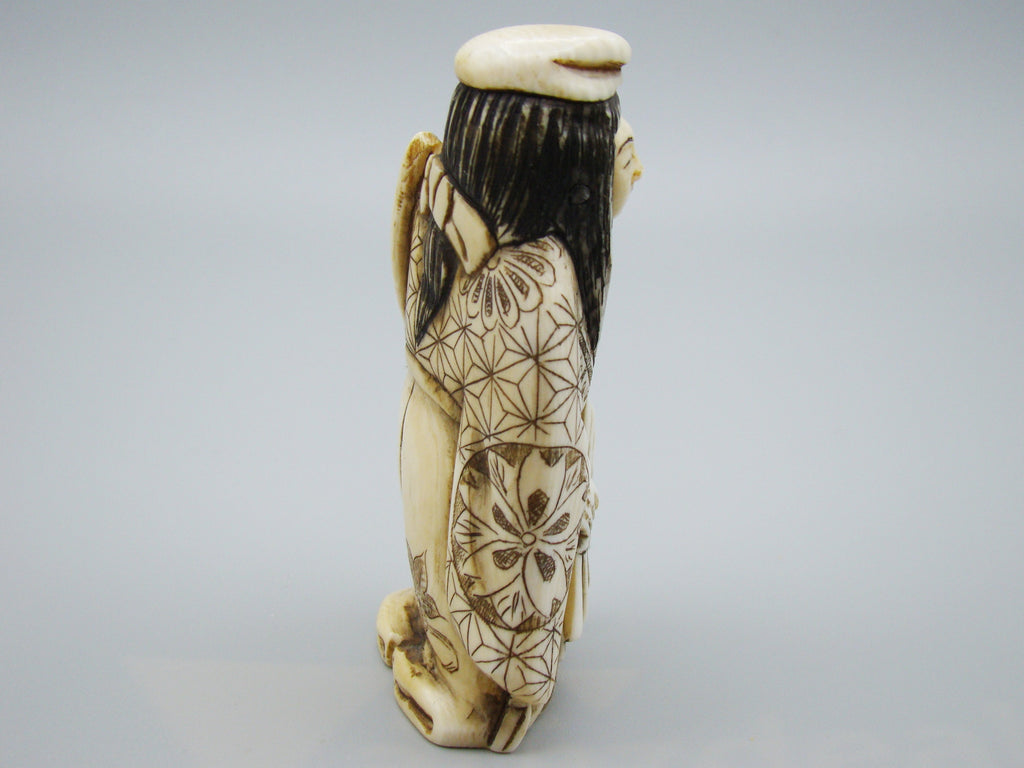 Antique Natural Elephant Ivory Figur - Handcarved - Netsuke Signed - Japan - Kingdom of Antique Arts