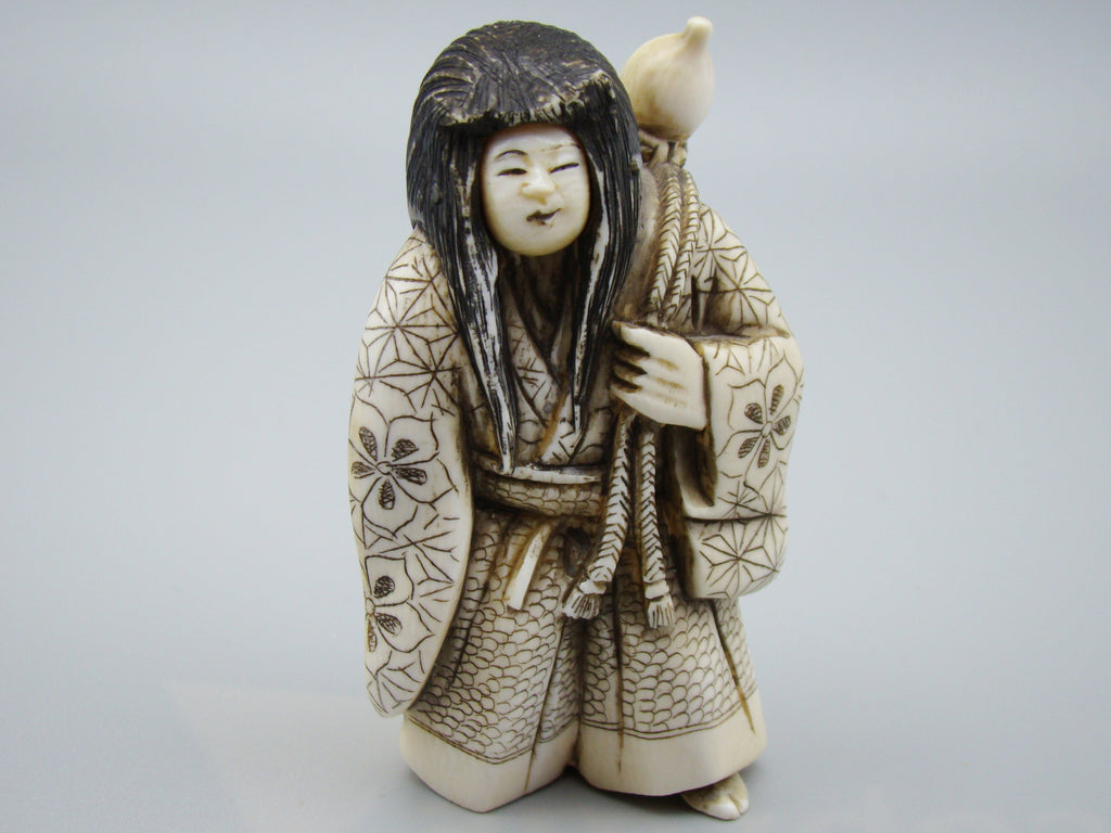 Antique Natural Elephant Ivory Figur - Handcarved - Netsuke Signed - Japan - Kingdom of Antique Arts