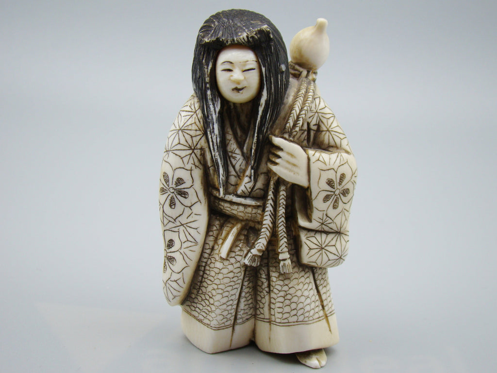 Antique Natural Elephant Ivory Figur - Handcarved - Netsuke Signed - Japan - Kingdom of Antique Arts