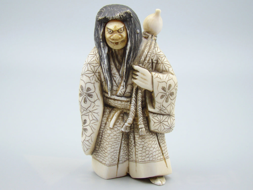 Antique Natural Elephant Ivory Figur - Handcarved - Netsuke Signed - Japan - Kingdom of Antique Arts