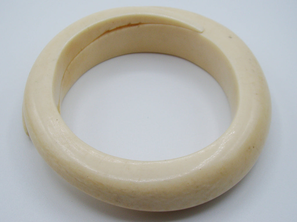 Antique Ivory, Natural Ivory, Ivory Bracelet, Mediterranean Ivory, handcarved Ivory, Asien Ivory, Elephant Ivory