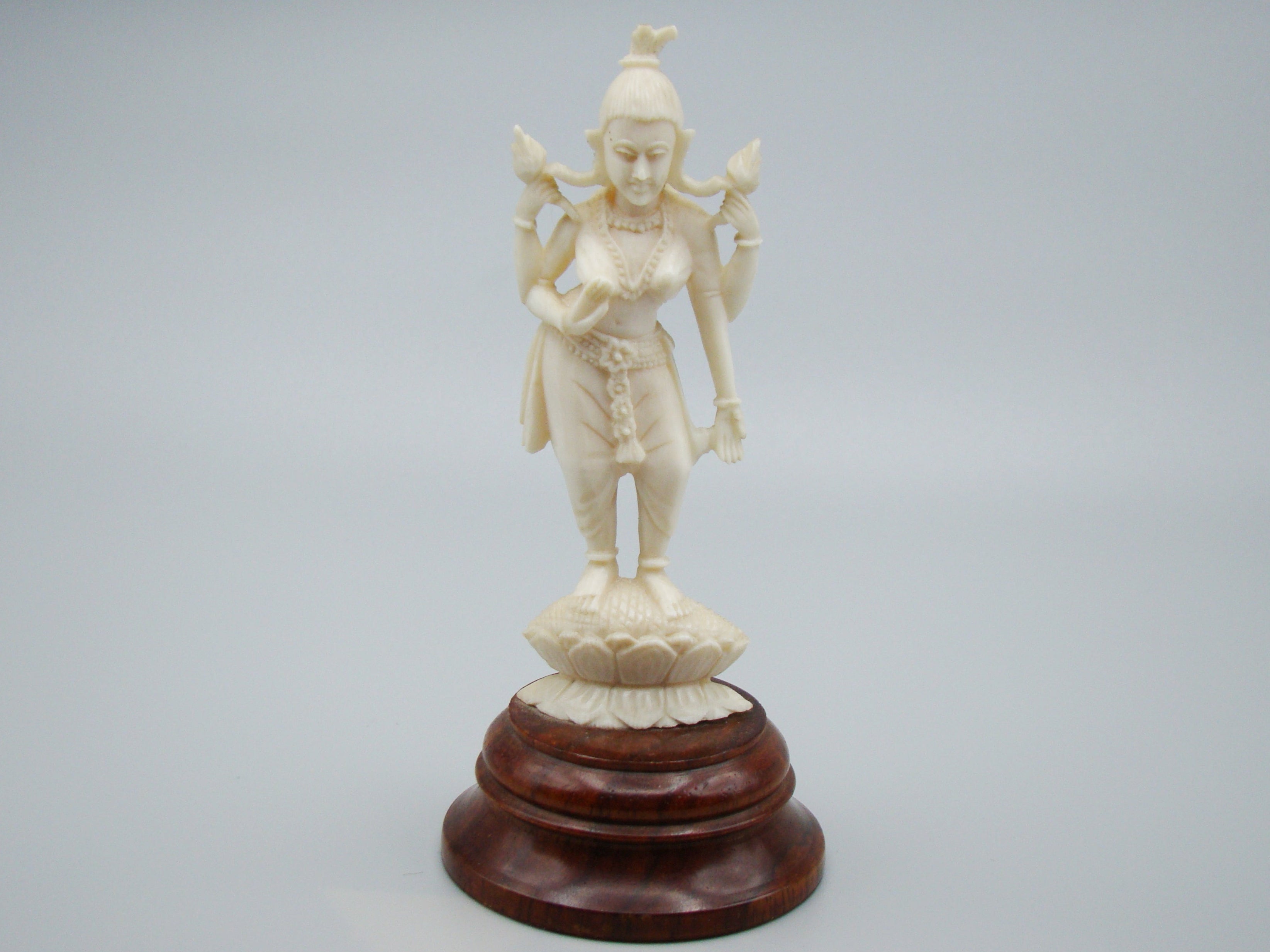 Antique Ivory, Natural Ivory, Ivory Figurine, Mediterranean Ivory, handcarved Ivory, Asien Ivory, Elephant Ivory