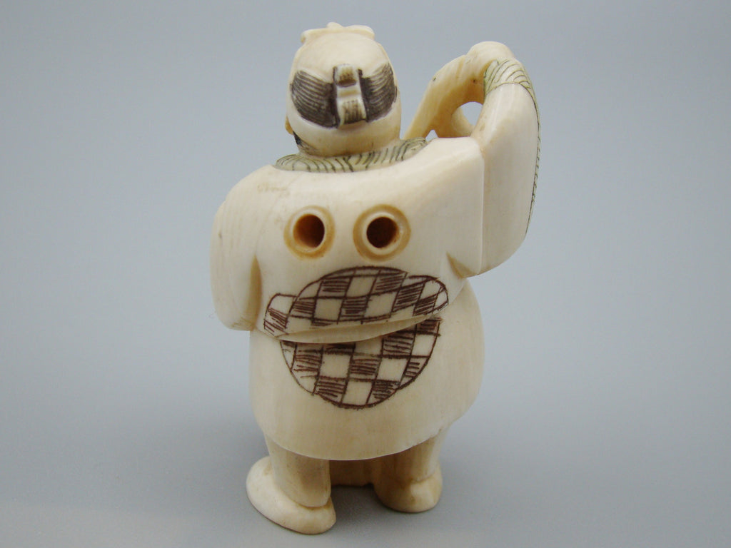 Antique Natural Elephant Ivory Figur - Handcarved - Netsuke Signed - Japan - Kingdom of Antique Arts