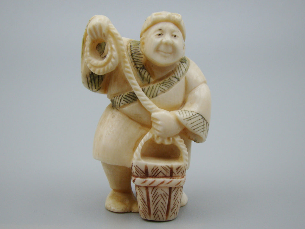 Antique Natural Elephant Ivory Figur - Handcarved - Netsuke Signed - Japan - Kingdom of Antique Arts