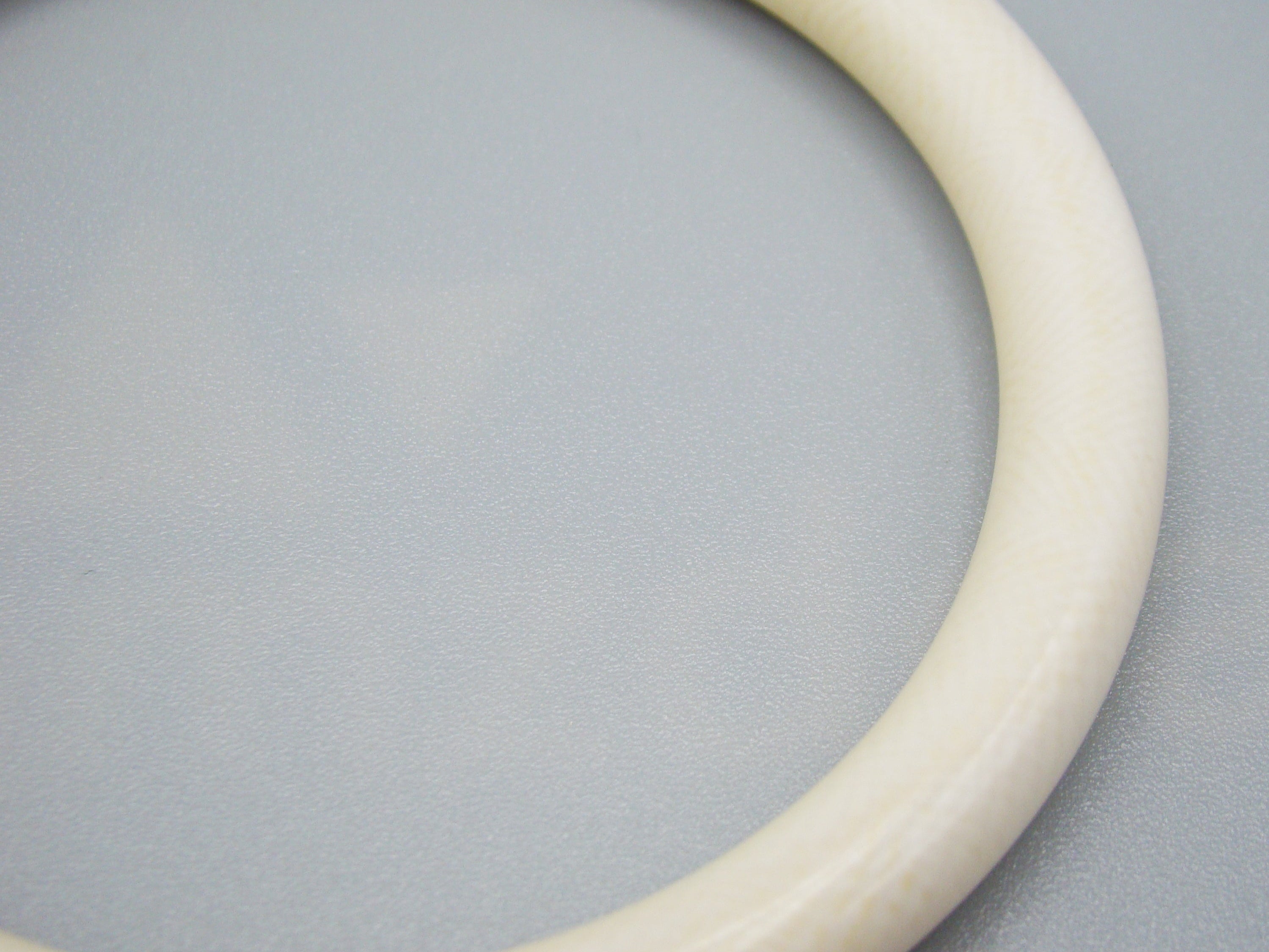 Antique Natural Elephant Ivory Bracelet - Kingdom of Antique Arts