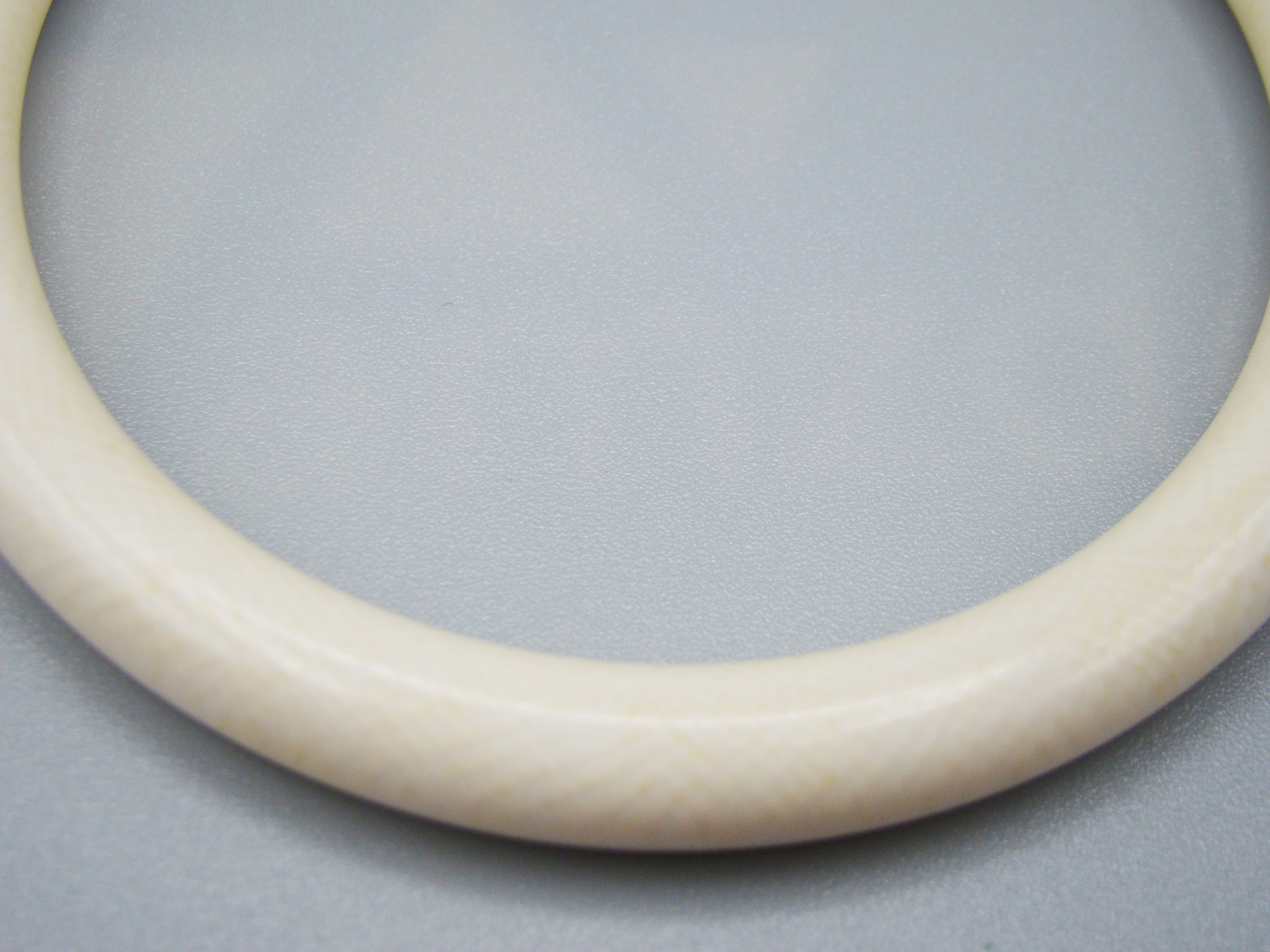 Antique Natural Elephant Ivory Bracelet - Kingdom of Antique Arts