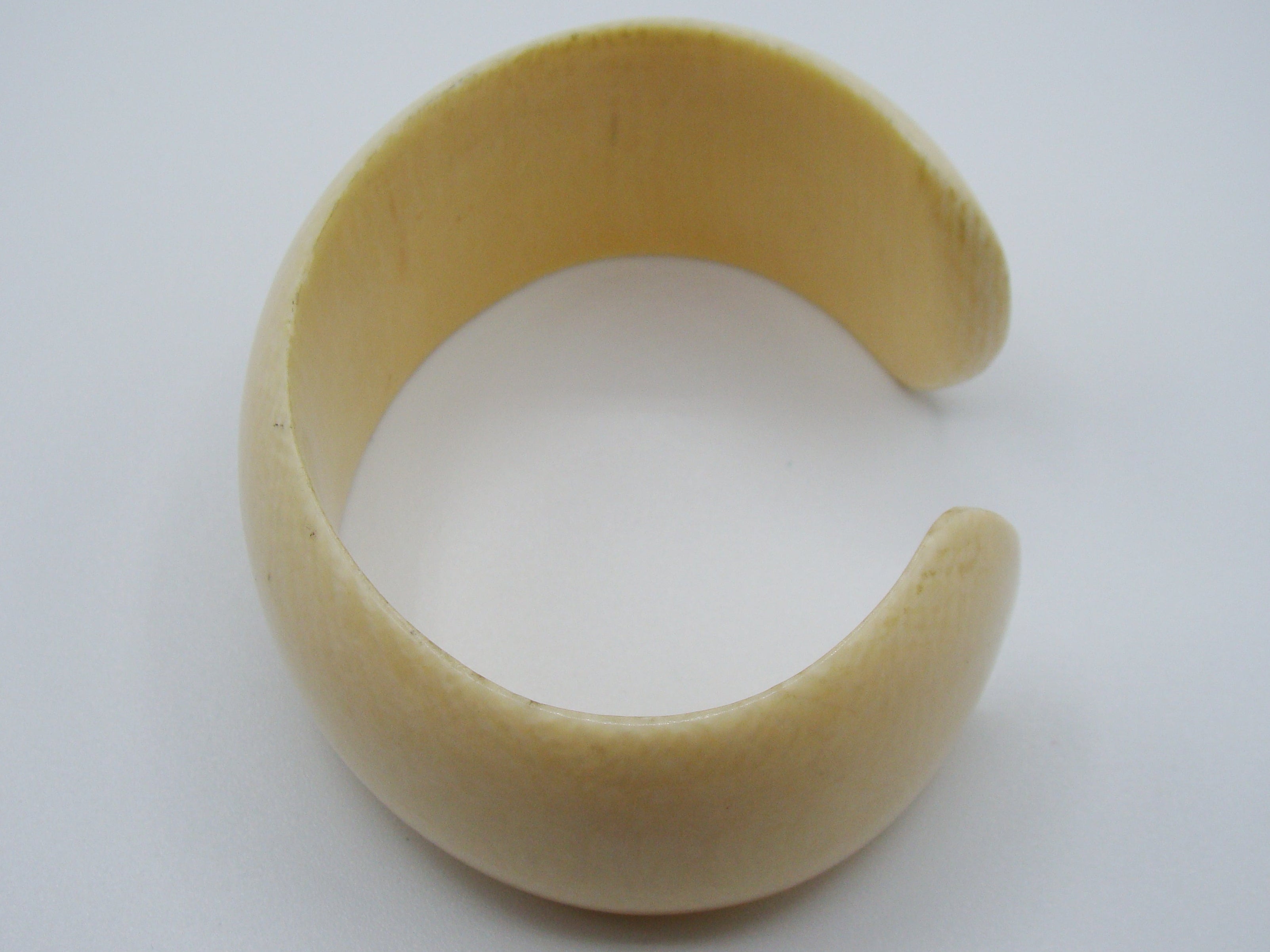 Antique Natural Elephant Ivory Bracelet - Kingdom of Antique Arts
