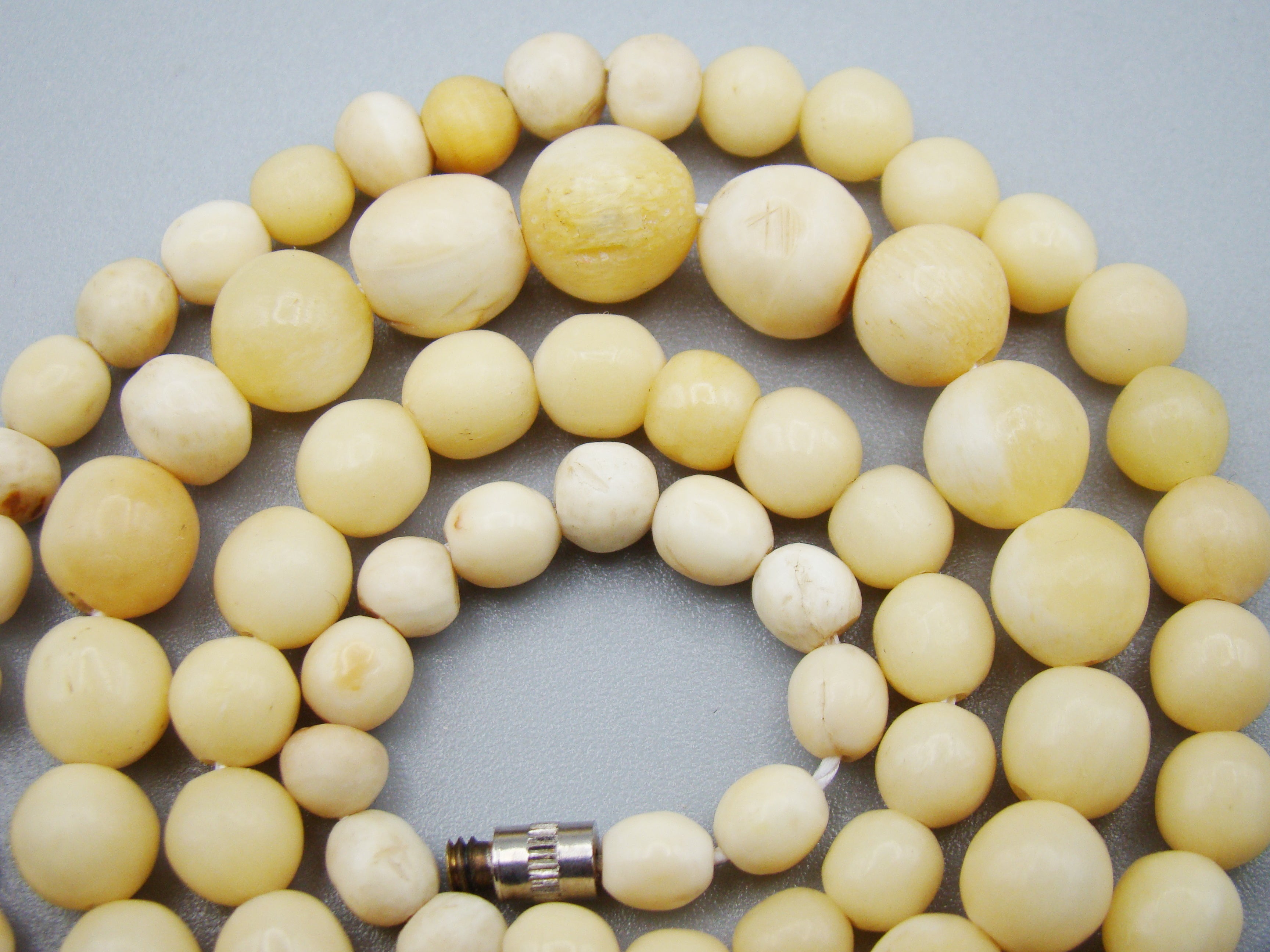 Antique Natural Bone Necklace - Kingdom of Antique Arts