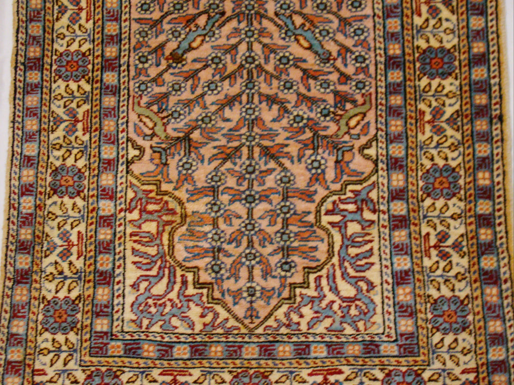 Close-up Detail – Antique Oriental Silk Wall Carpet, Pure Natural Silk on Cotton | Kingdom of Antique Arts