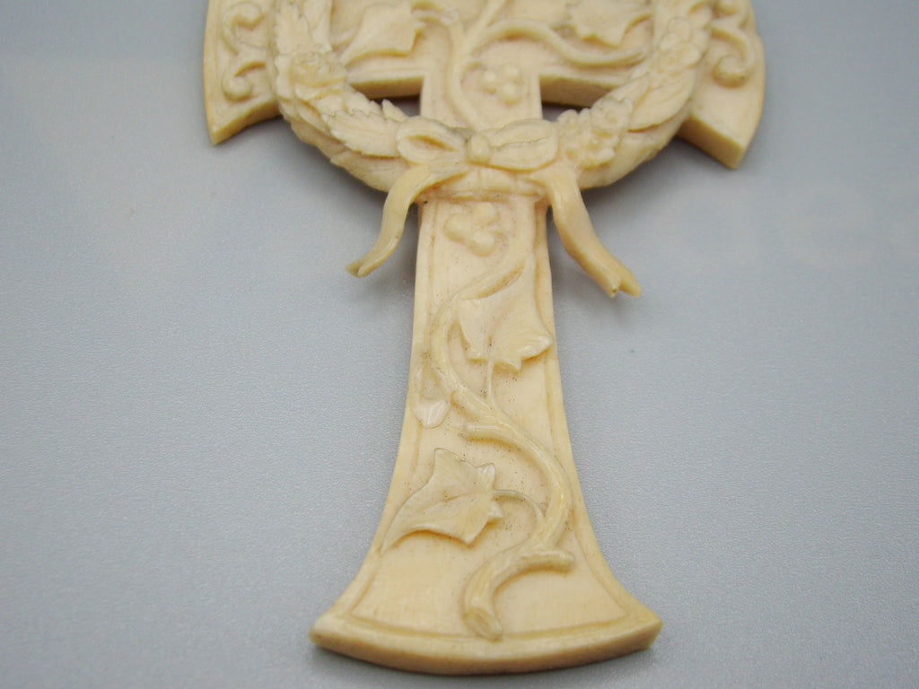 Antique Ivory, Natural Ivory, Mediterranean Ivory, handcarved Ivory, Asien Ivory, Elephant Ivory, Ivory Chain, Ivory Pendant