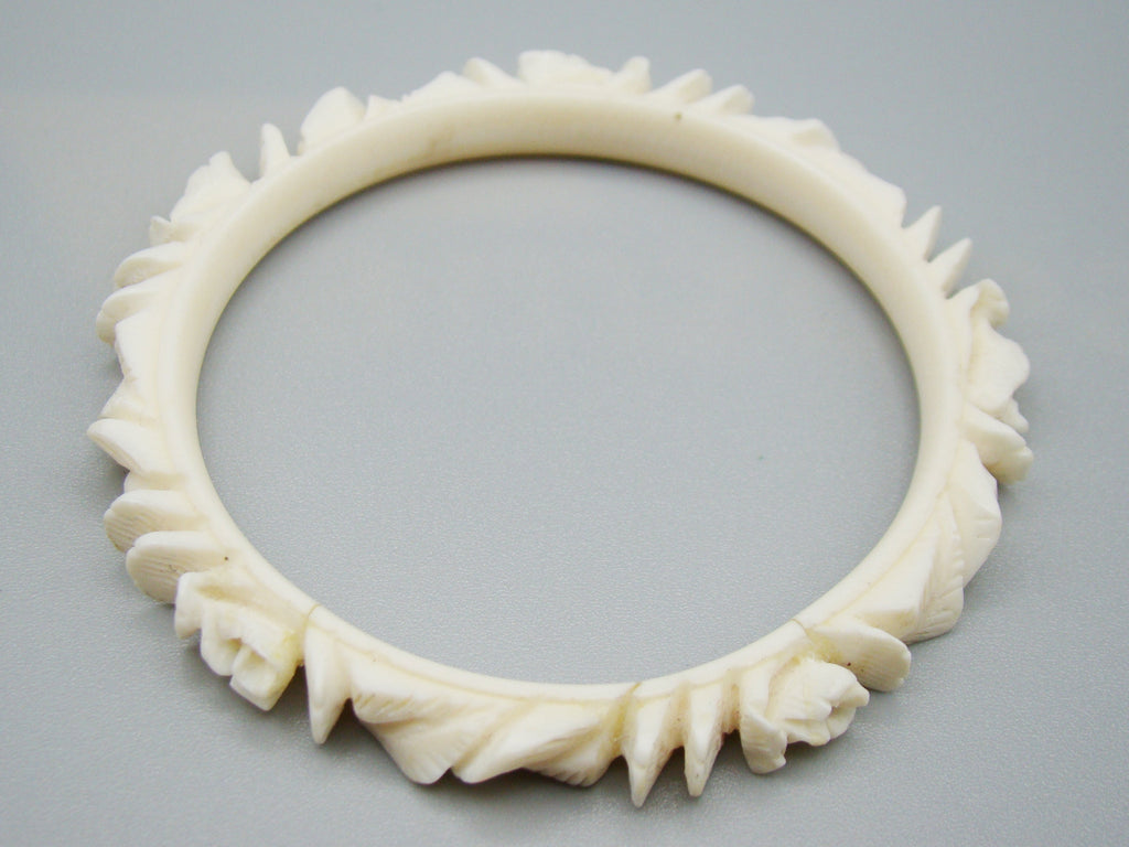 Antique Ivory, Natural Ivory, Ivory Bracelet, Mediterranean Ivory, handcarved Ivory, Asien Ivory, Elephant Ivory