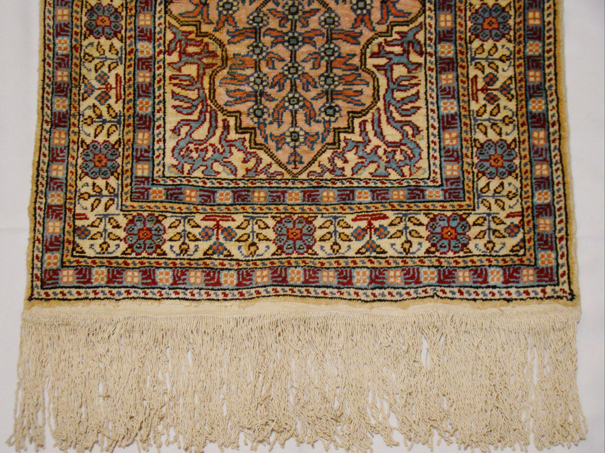 Detail Shot – Antique Oriental Silk Carpet, Fine Hand-Knotted Weave, Museum Quality | Kingdom of Antique Arts