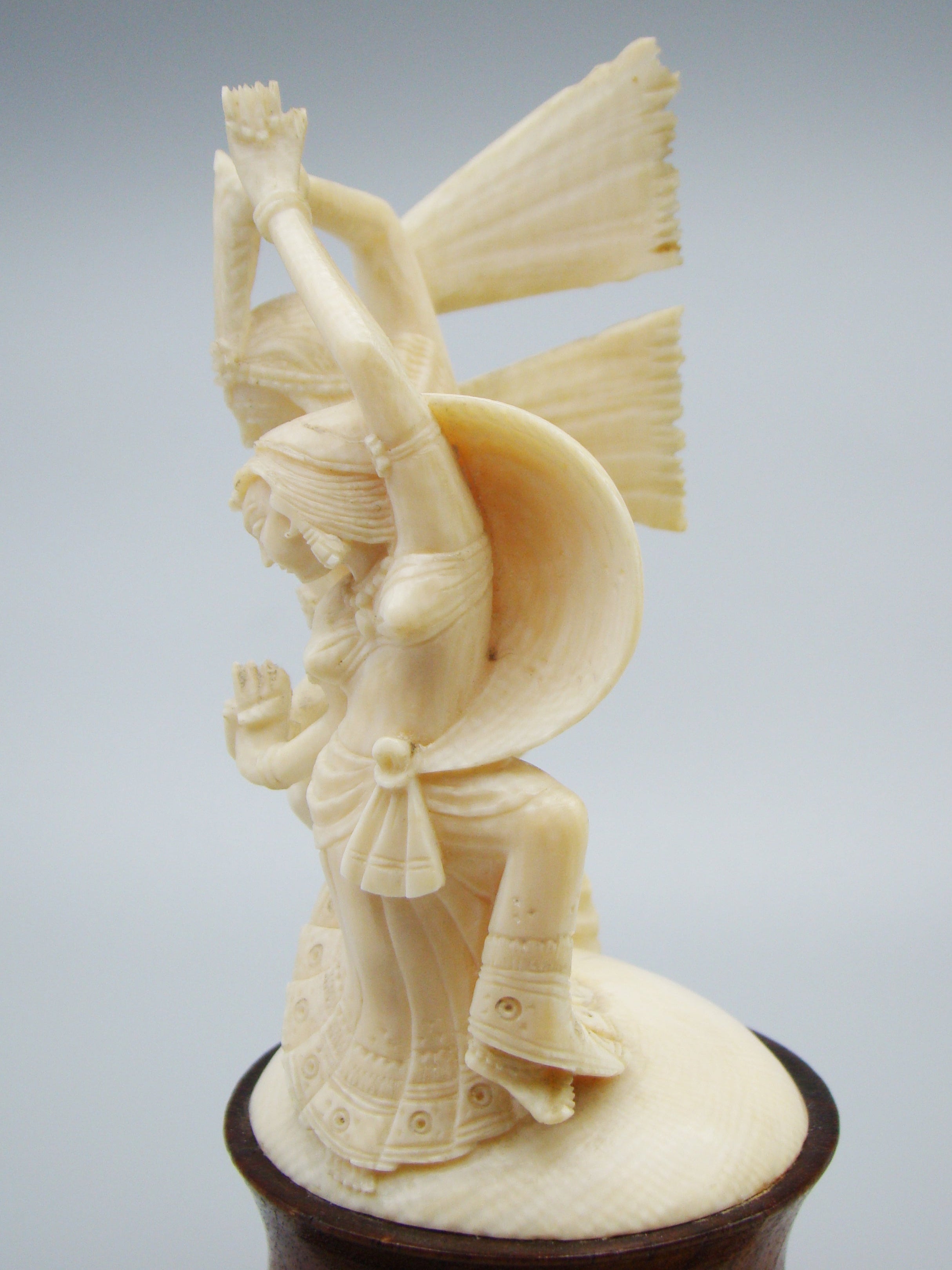 Antique Ivory, Natural Ivory, Ivory Figurine, Mediterranean Ivory, handcarved Ivory, Asien Ivory, Elephant Ivory