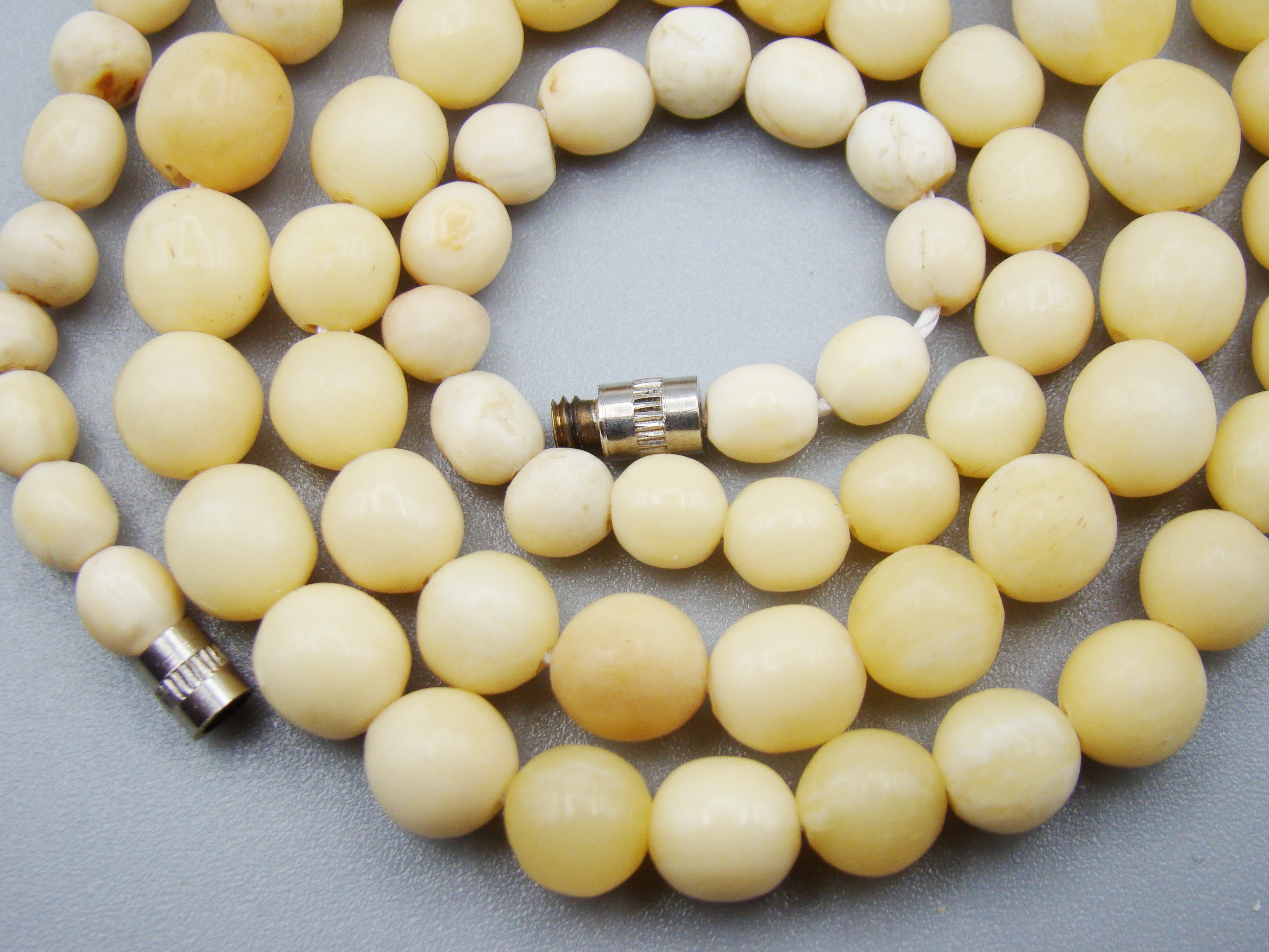 Antique Natural Bone Necklace - Kingdom of Antique Arts