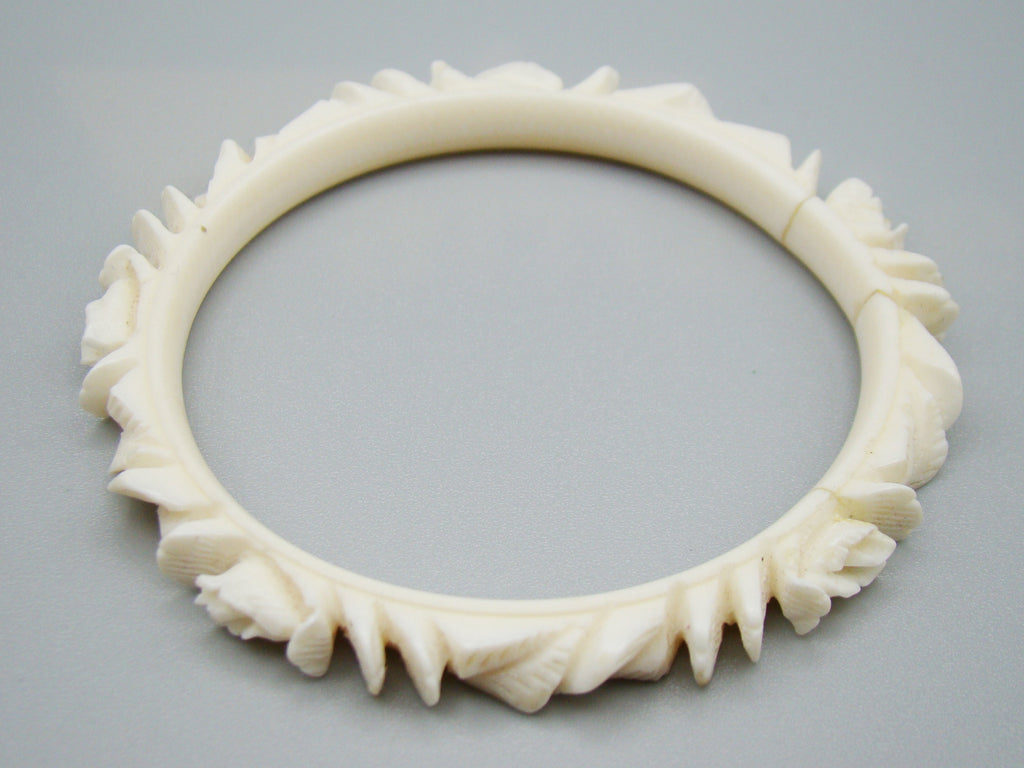 Antique Ivory, Natural Ivory, Ivory Bracelet, Mediterranean Ivory, handcarved Ivory, Asien Ivory, Elephant Ivory