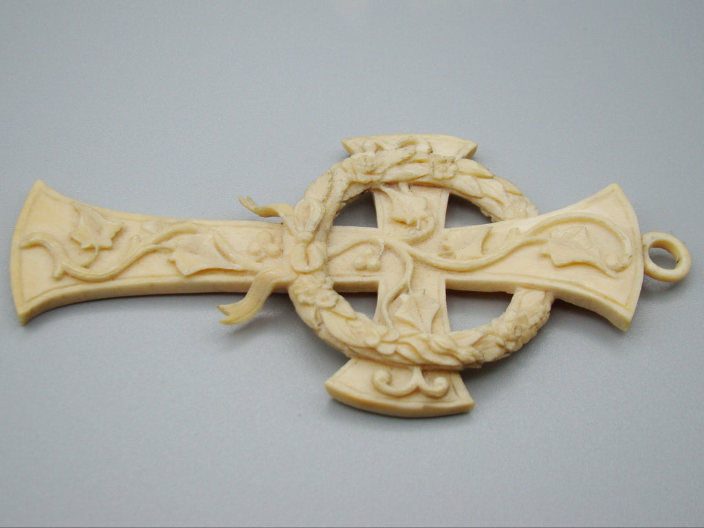 Antique Ivory, Natural Ivory, Mediterranean Ivory, handcarved Ivory, Asien Ivory, Elephant Ivory, Ivory Chain, Ivory Pendant