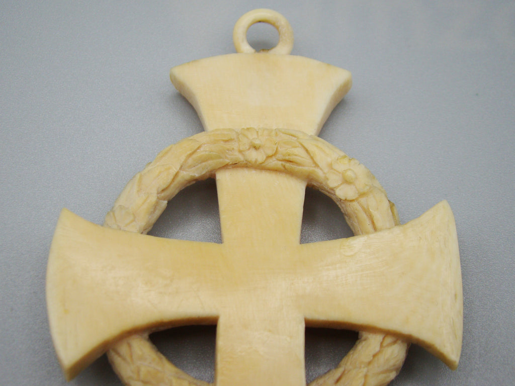 Antique Ivory, Natural Ivory, Mediterranean Ivory, handcarved Ivory, Asien Ivory, Elephant Ivory, Ivory Chain, Ivory Pendant