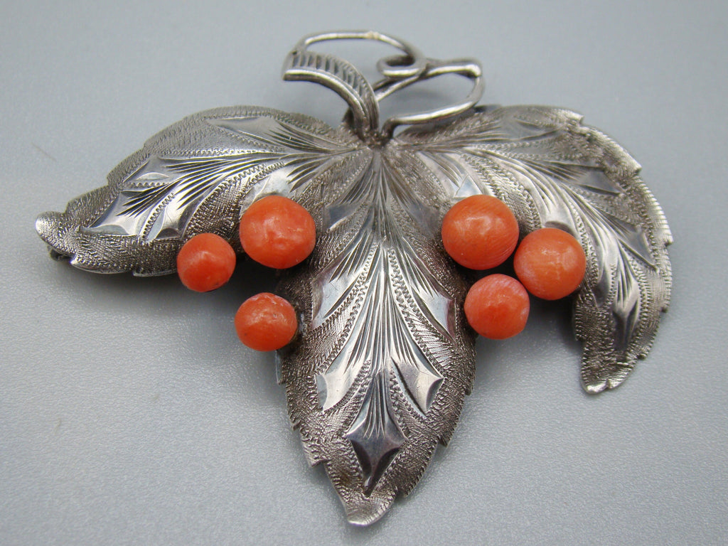 Antique Natural Undyed Mediterranean Silver 900 Red Coral Brooch - Kingdom of Antique Arts