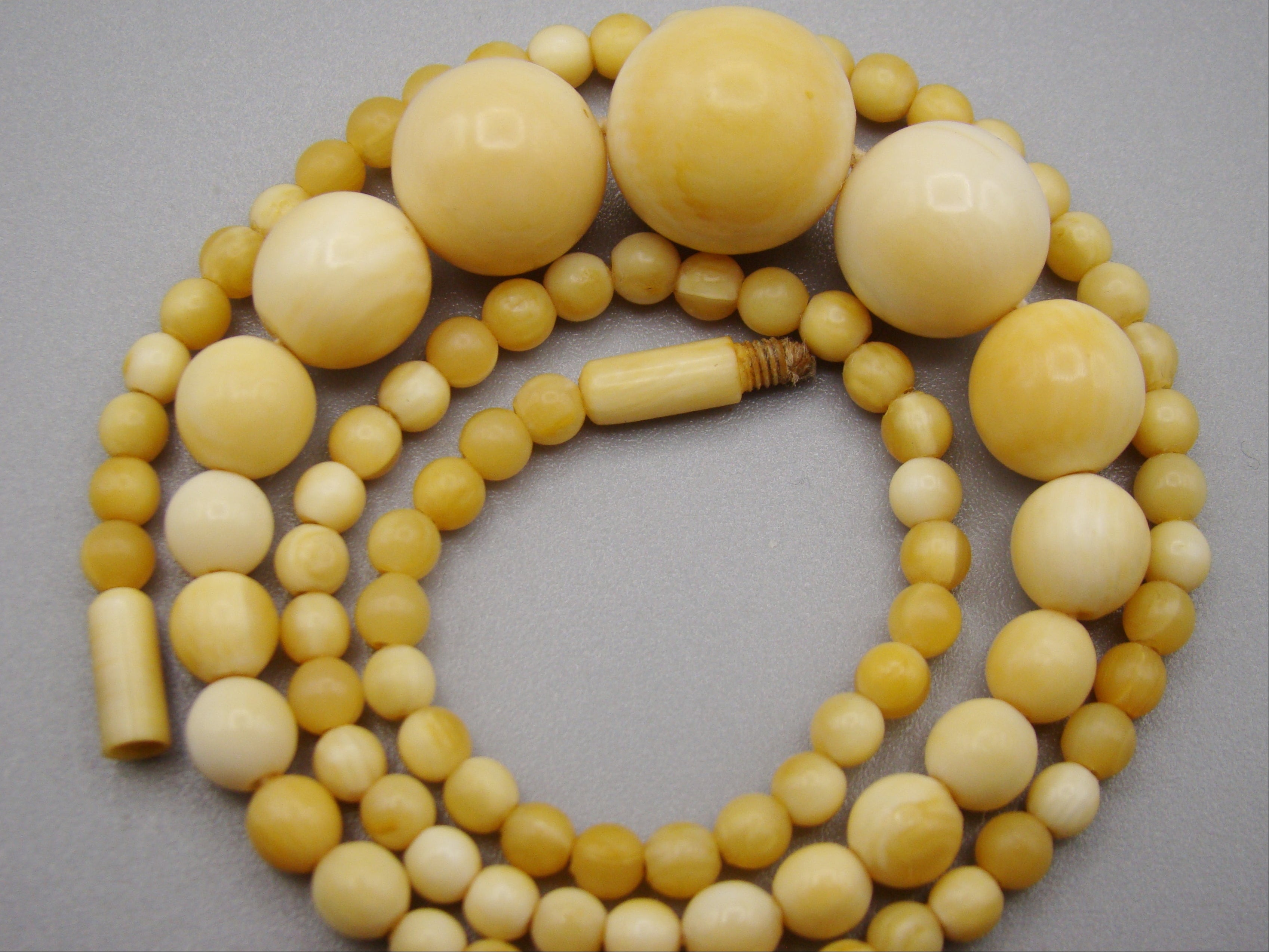 Antique Natural Elephant Ivory Necklace - Kingdom of Antique Arts