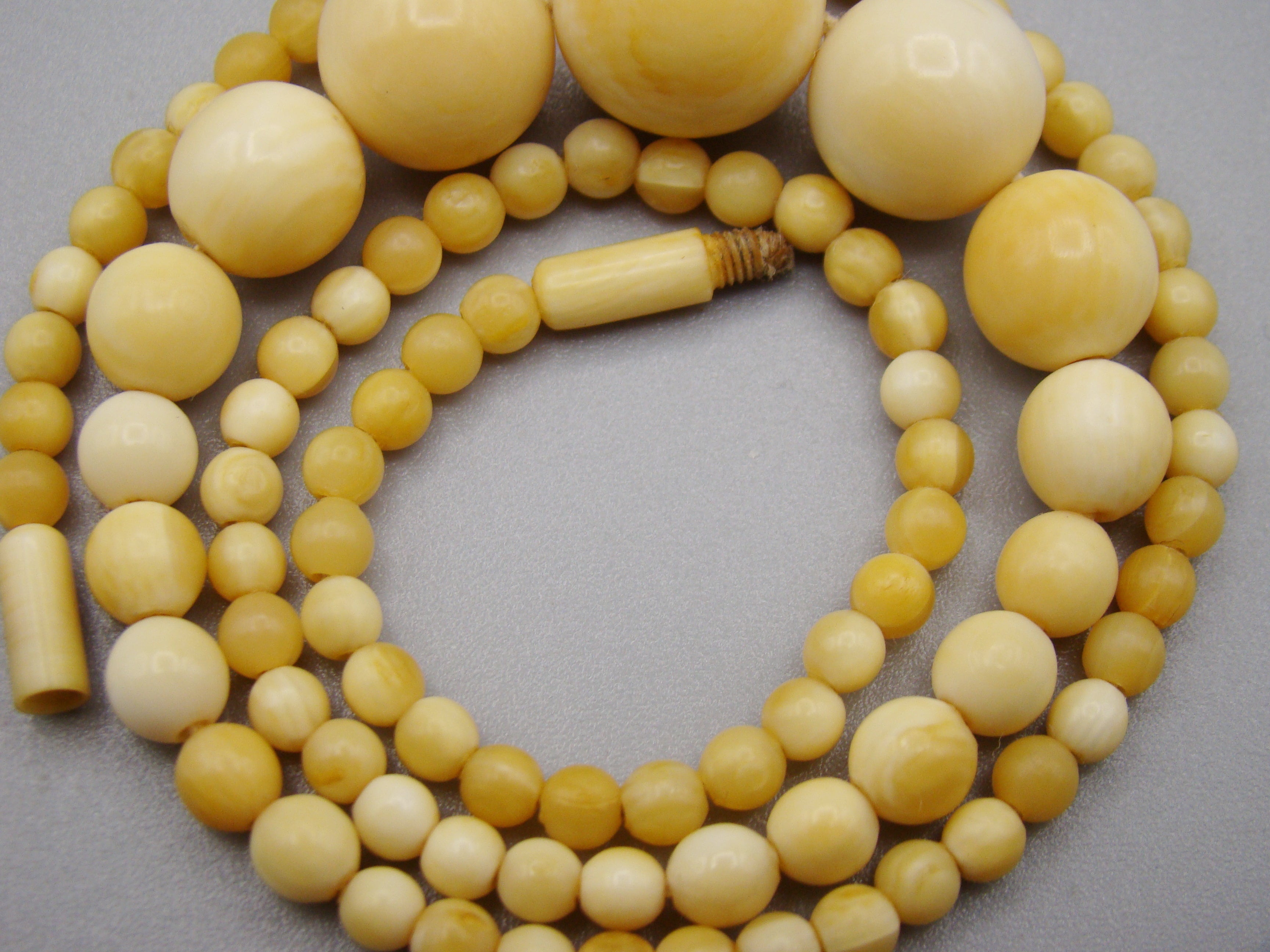 Antique Natural Elephant Ivory Necklace - Kingdom of Antique Arts