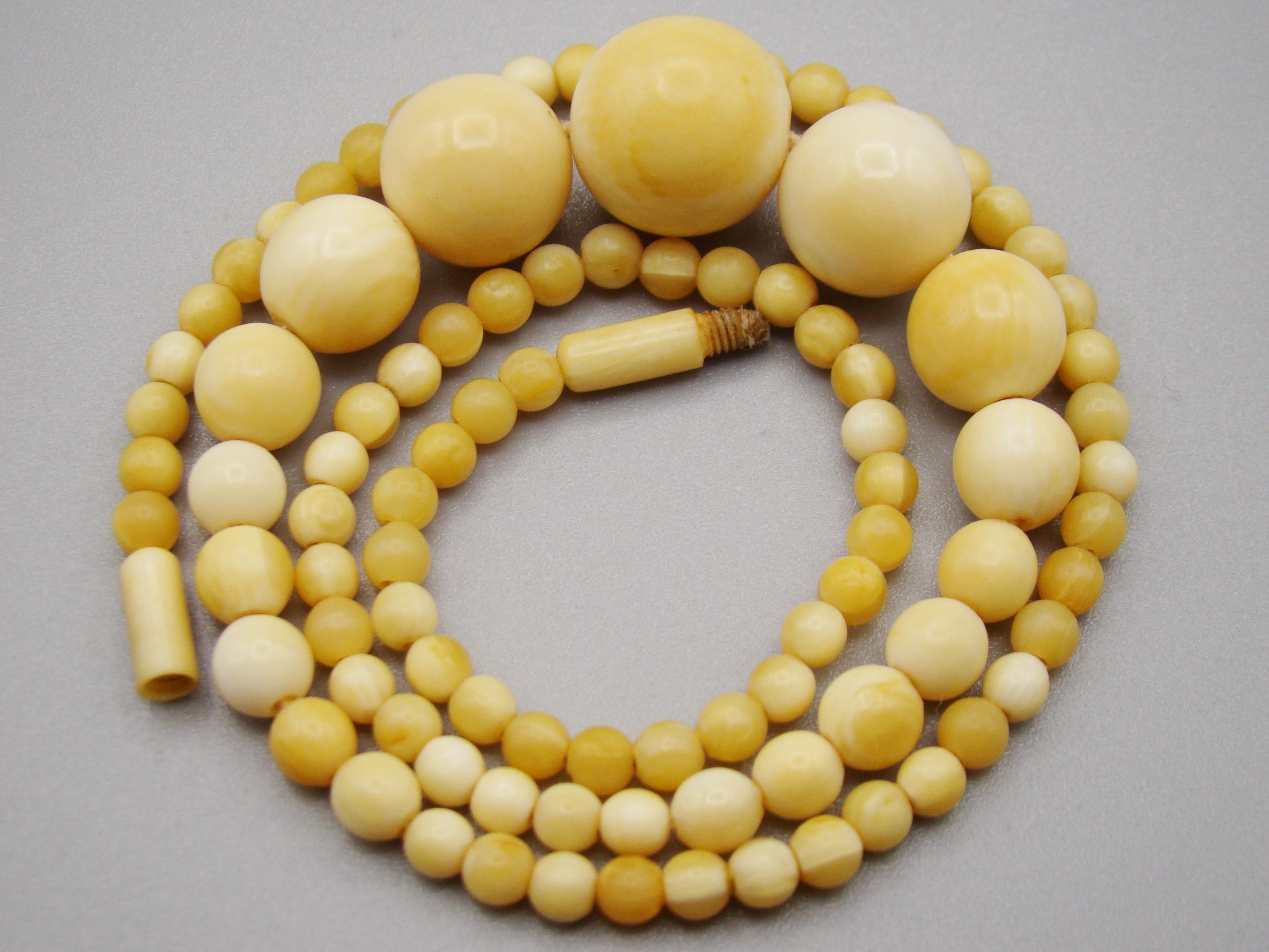 Antique Natural Elephant Ivory Necklace - Kingdom of Antique Arts
