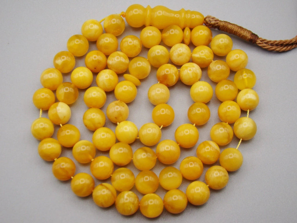 baltic amber, amber, antique, amber beads, egg Yolk, amber chain, Rosary beads, مسبحة, Masbaha, Muslim prayer beads حبيت الدورة ,العنبر الهندى
