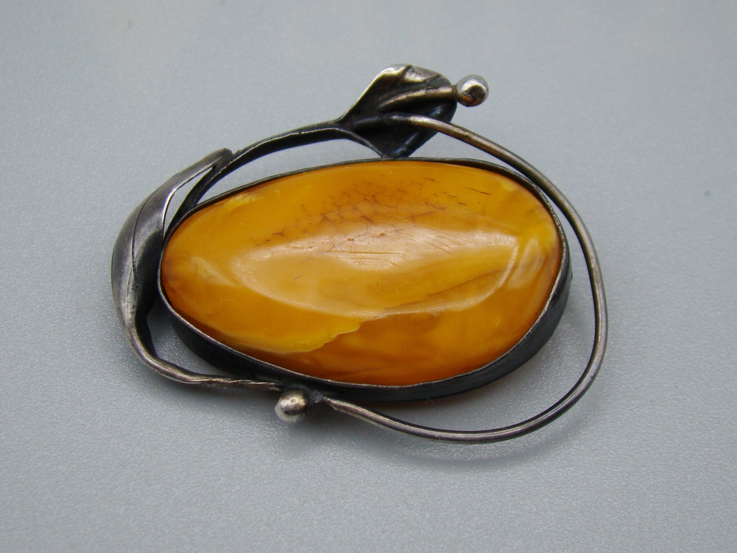 Antique Baltic Natural Amber Sterling Silver Brooch - Kingdom of Antique Arts