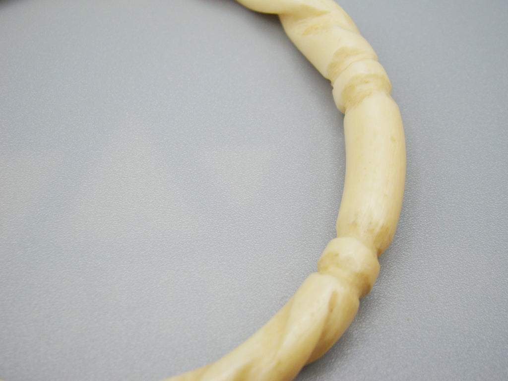 Antique Ivory, Natural Ivory, Ivory Bracelet, Mediterranean Ivory, handcarved Ivory, Asien Ivory, Elephant Ivory
