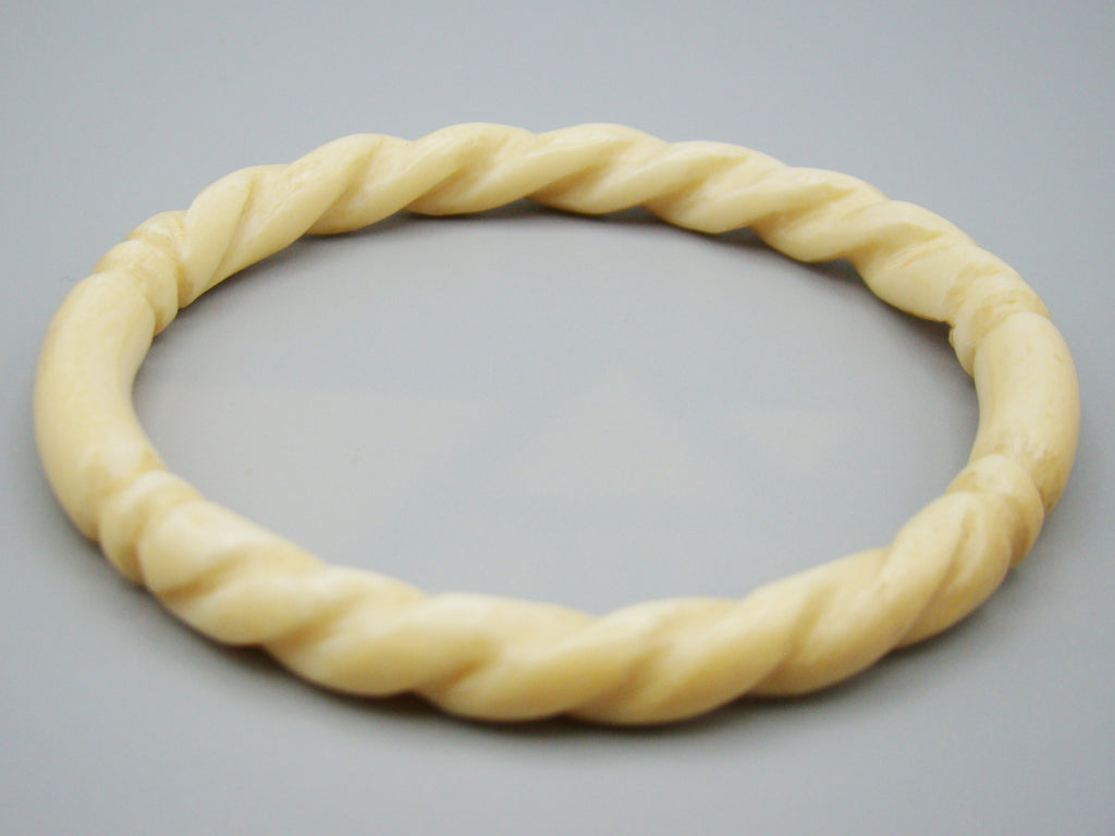 Antique Ivory, Natural Ivory, Ivory Bracelet, Mediterranean Ivory, handcarved Ivory, Asien Ivory, Elephant Ivory