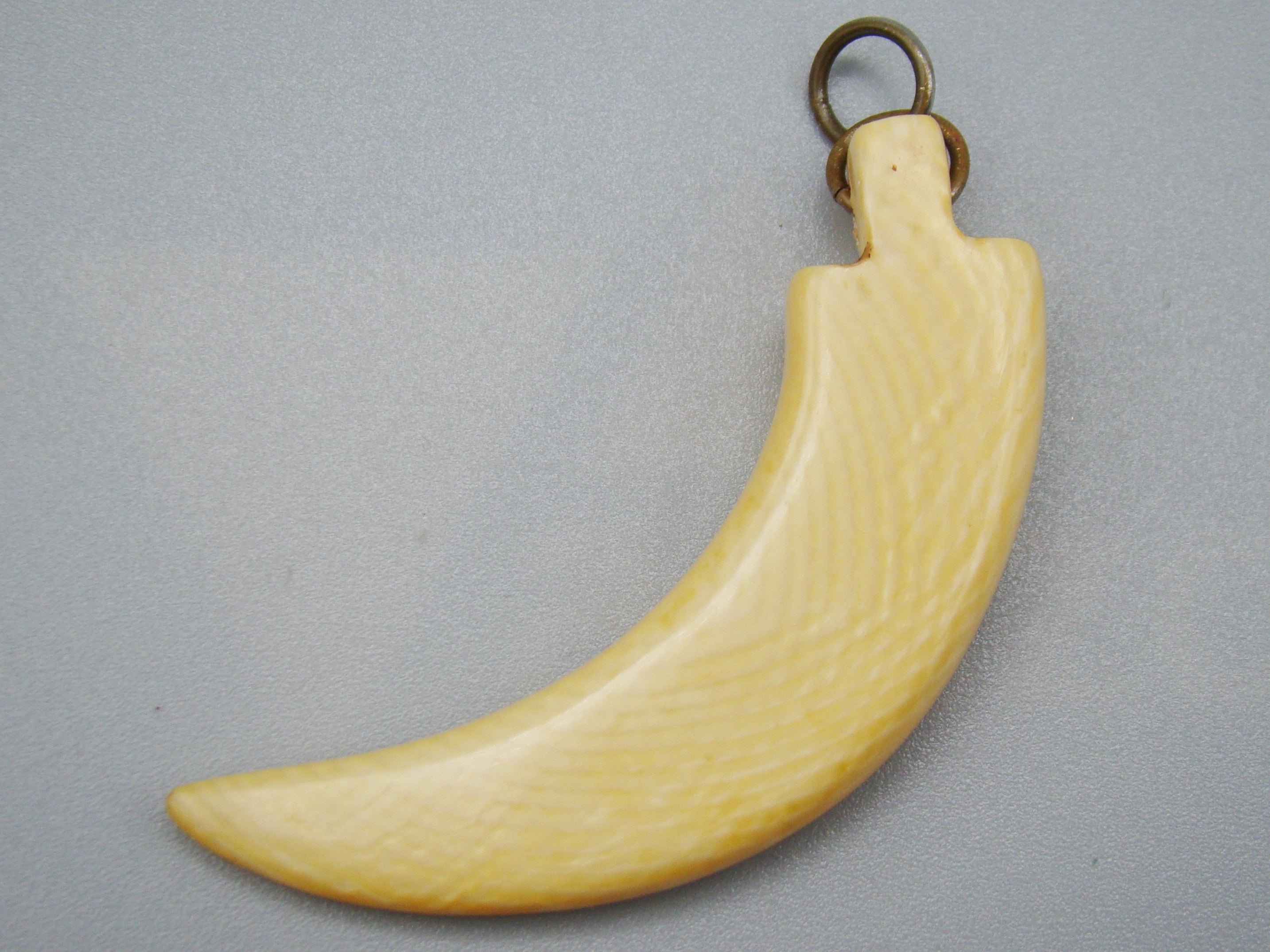 Antique Ivory, Natural Ivory, Mediterranean Ivory, handcarved Ivory, Asien Ivory, Elephant Ivory, Ivory Chain, Ivory Pendant
