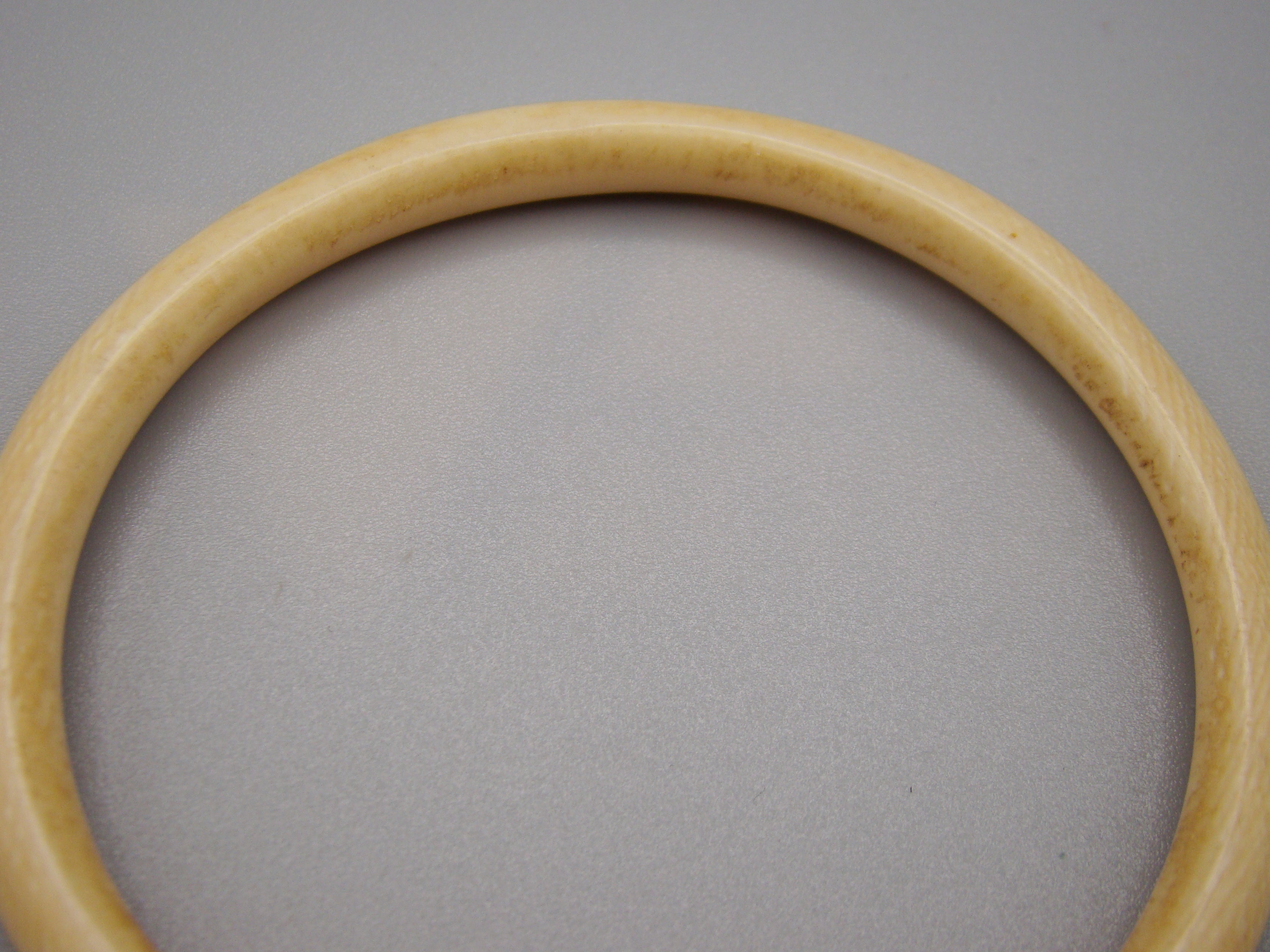 Antique Natural Elephant Ivory Bracelet - Kingdom of Antique Arts
