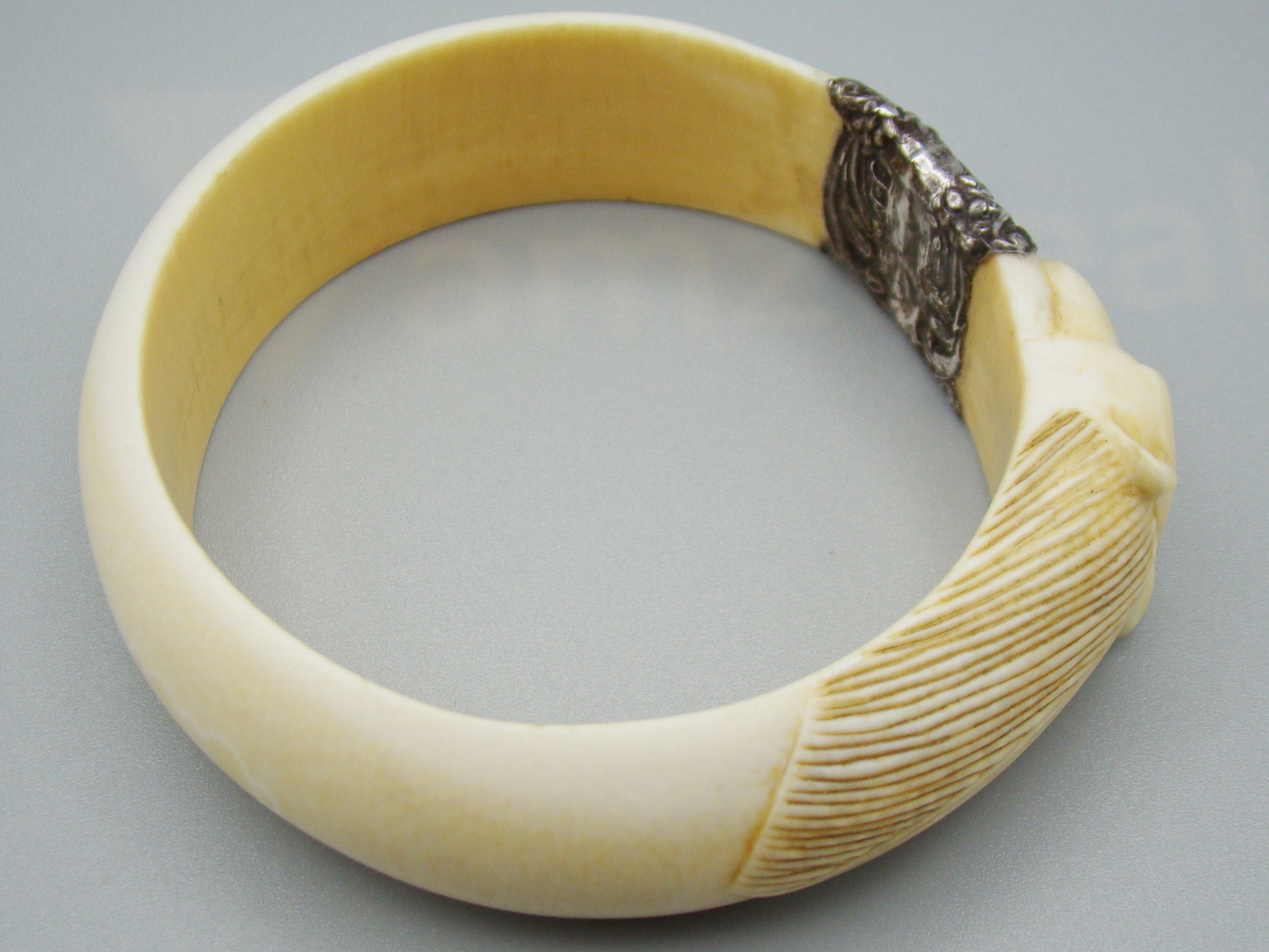 Antique Ivory, Natural Ivory, Ivory Bracelet, Mediterranean Ivory, handcarved Ivory, Asien Ivory, Elephant Ivory, Sterling Silver