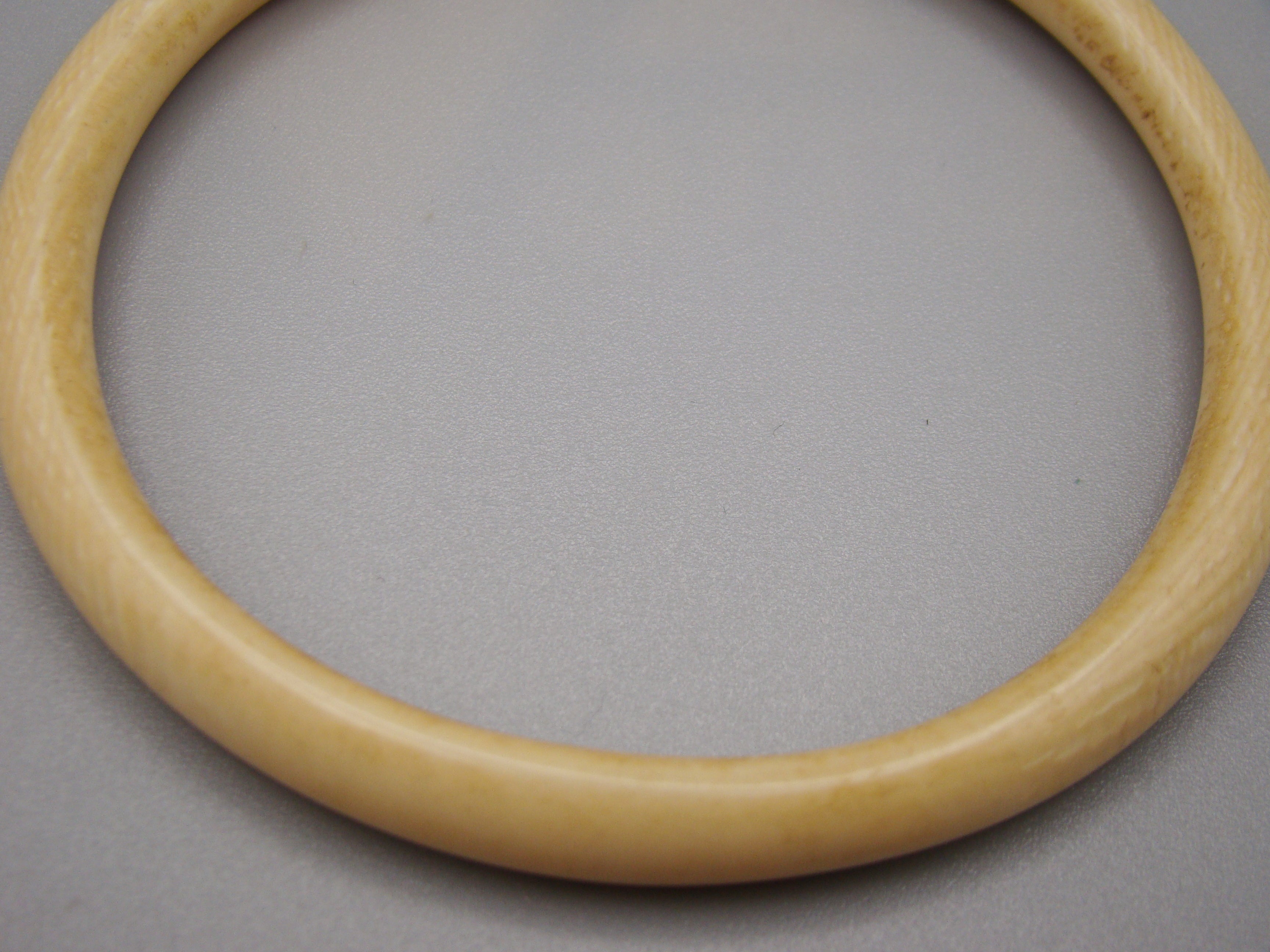 Antique Natural Elephant Ivory Bracelet - Kingdom of Antique Arts