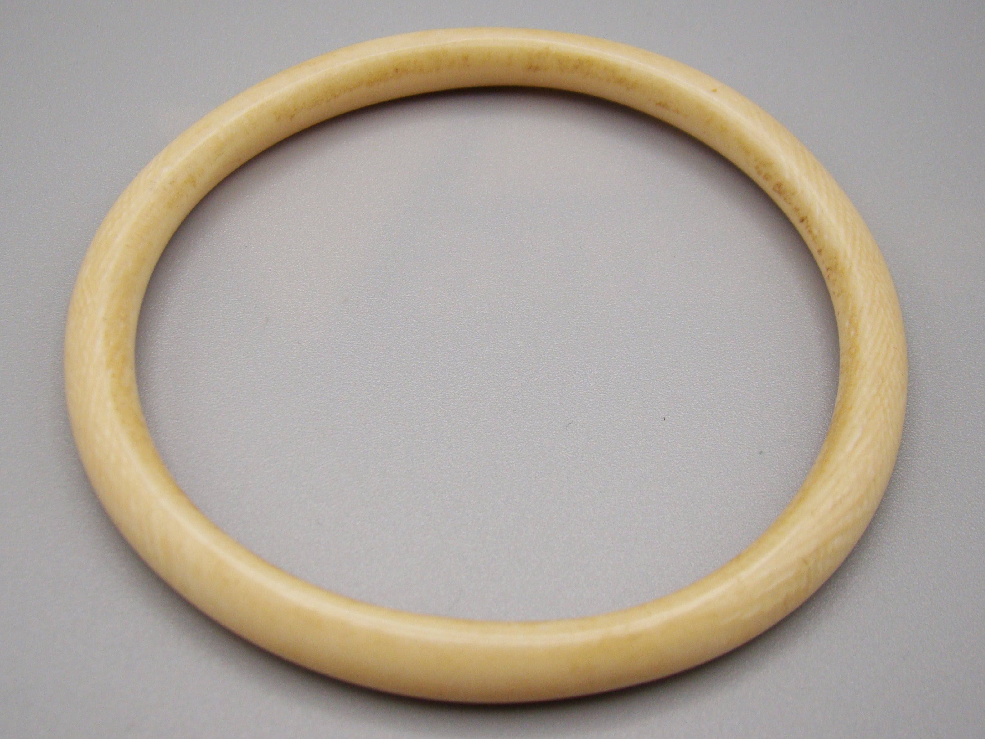Antique Natural Elephant Ivory Bracelet - Kingdom of Antique Arts