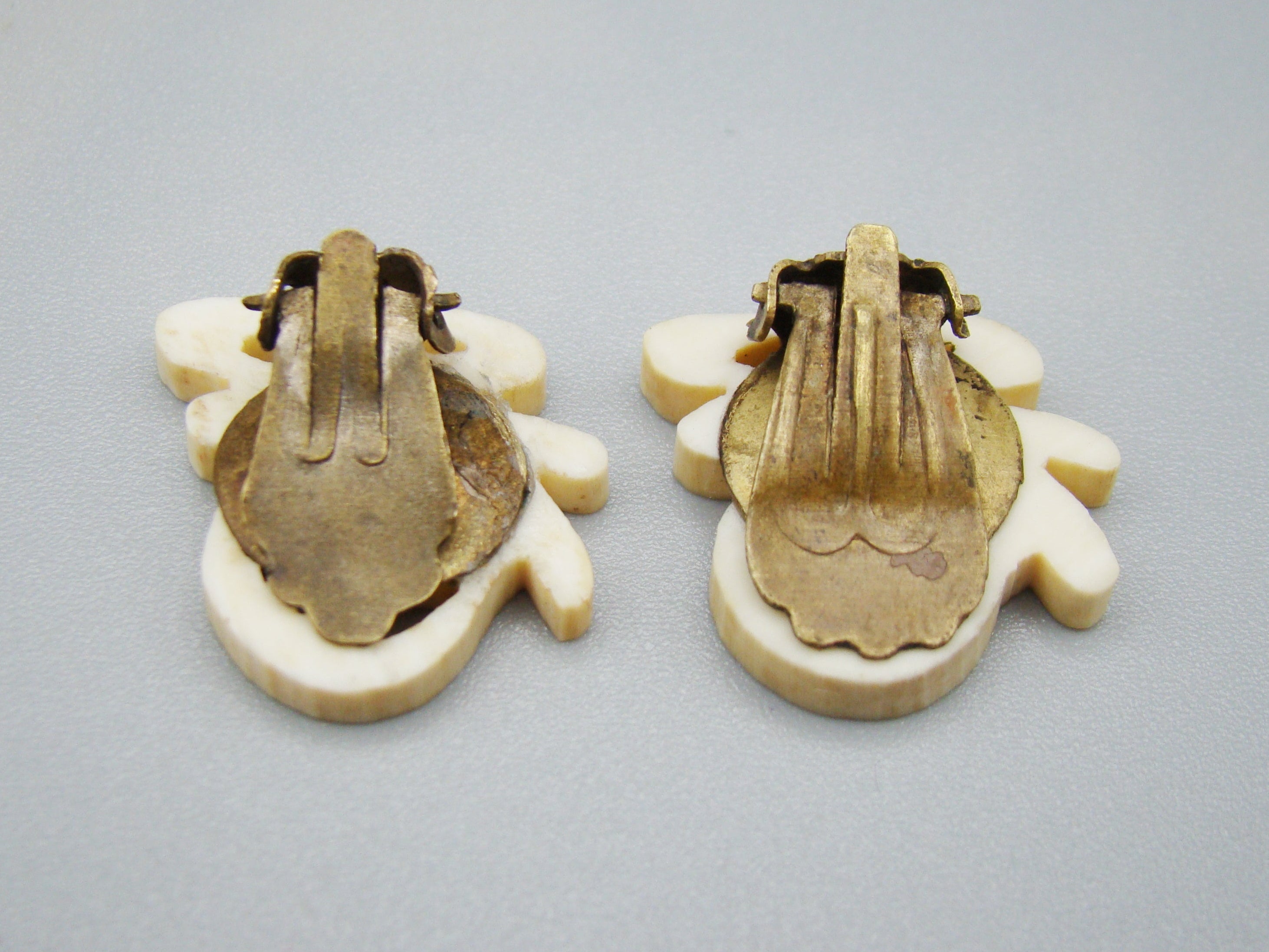Antique Ivory, Natural Ivory, Ivory Bracelet, Mediterranean Ivory, handcarved Ivory, Asien Ivory, Elephant Ivory