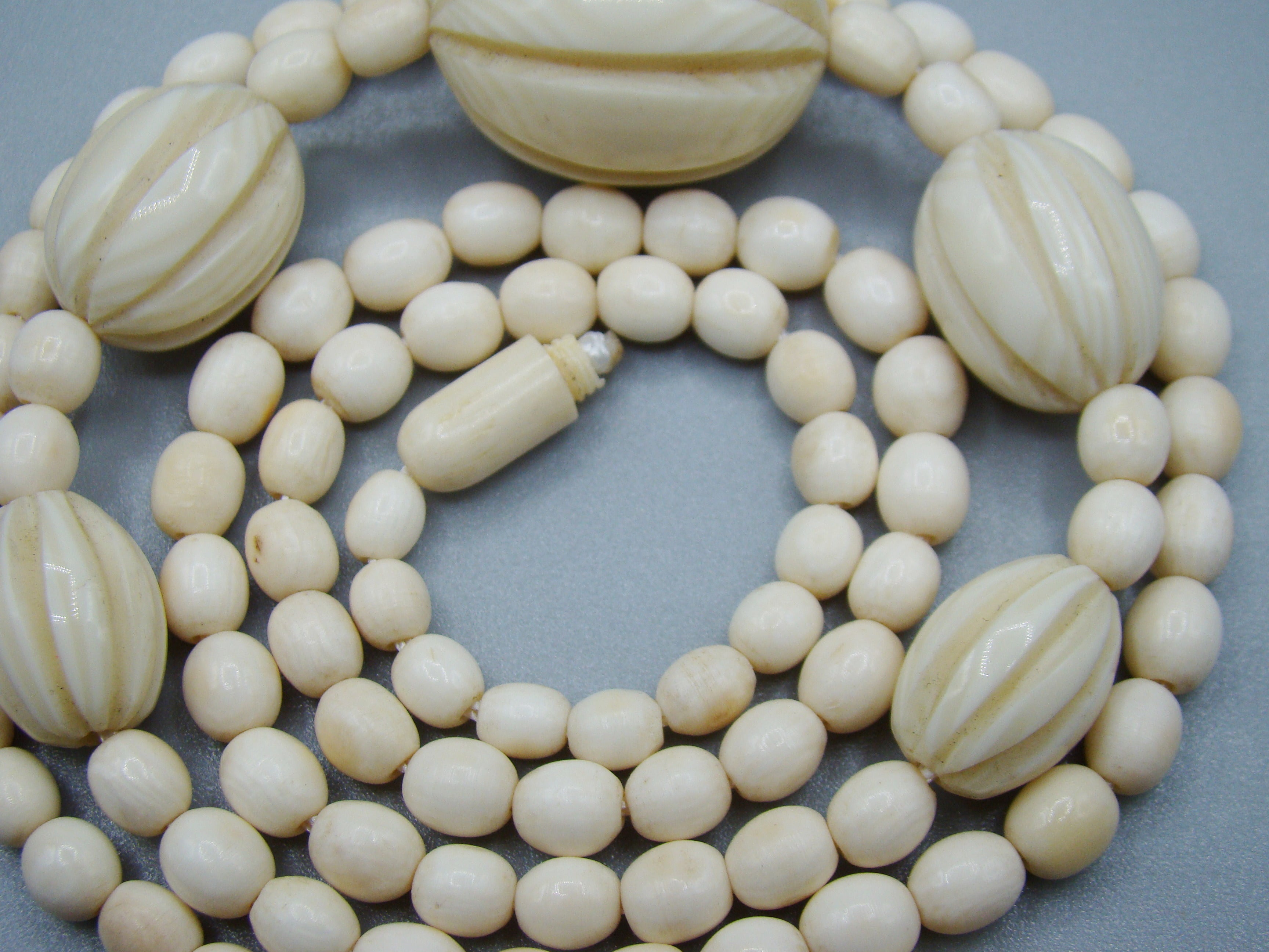 Antique Ivory, Natural Ivory, Ivory Necklace, Mediterranean Ivory, handcarved Ivory, Asien Ivory, Elephant Ivory, Ivory Chain