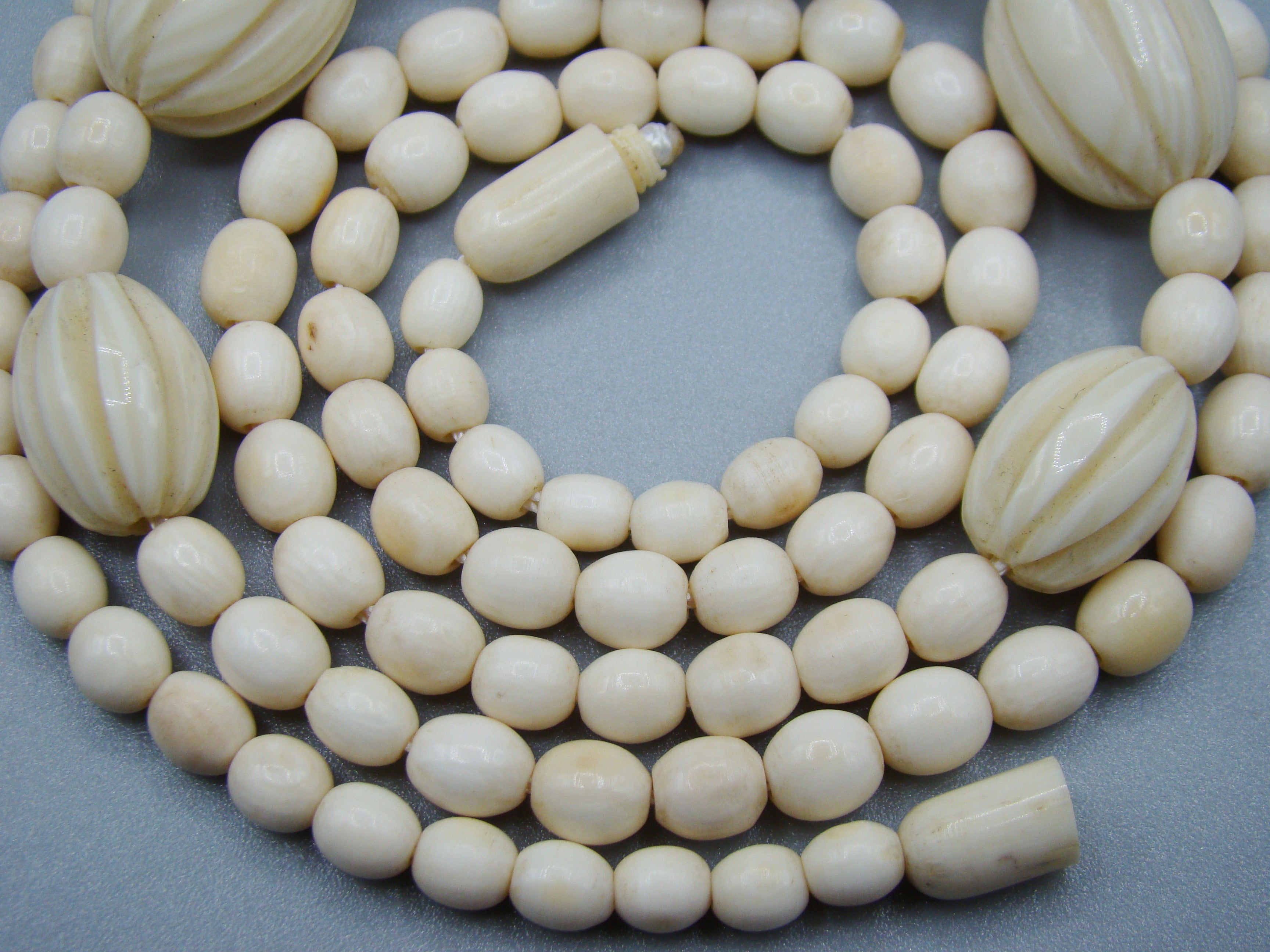Antique Ivory, Natural Ivory, Ivory Necklace, Mediterranean Ivory, handcarved Ivory, Asien Ivory, Elephant Ivory, Ivory Chain