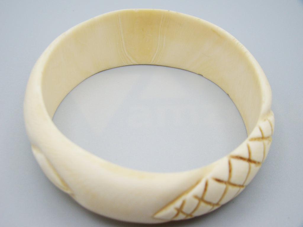 Antique Ivory, Natural Ivory, Ivory Bracelet, Mediterranean Ivory, handcarved Ivory, Asien Ivory, Elephant Ivory
