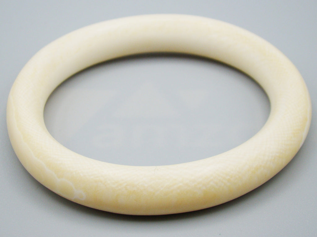 Antique Ivory, Natural Ivory, Ivory Bracelet, Mediterranean Ivory, handcarved Ivory, Asien Ivory, Elephant Ivory