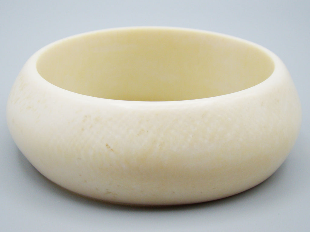 Antique Ivory, Natural Ivory, Ivory Bracelet, Mediterranean Ivory, handcarved Ivory, Asien Ivory, Elephant Ivory