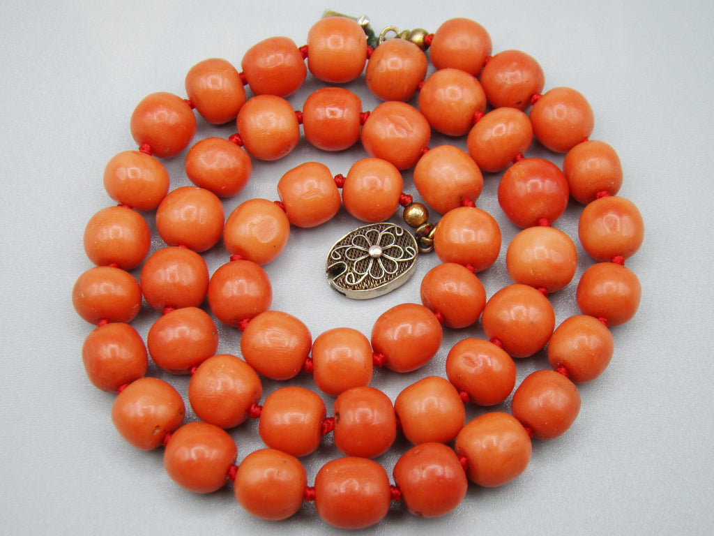 antique coral, natural coral, undyed coral, dark red coral, blood red coral, Italian coral, pacific coral, Sardinian Coral, Coral beads, Coral Rosary beads, Coral chain, Coral necklace, sea coral, Mediterranean coral, 2 strand chain, Mediterranean red beads